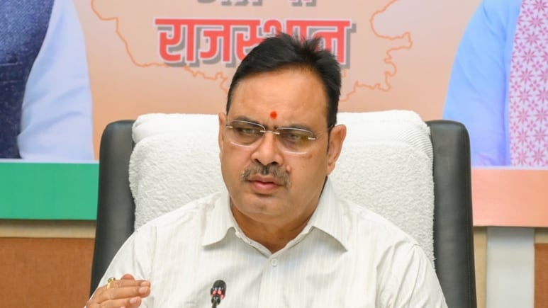 नगर निकाय चुनाव में सीएम भजनलाल शर्मा ने सुलझाया पेच, रात 12:30 बजे पहुंचे बीजेपी दफ्तर