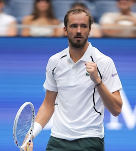Daniil Medvedev Advances Without Drama At US Open