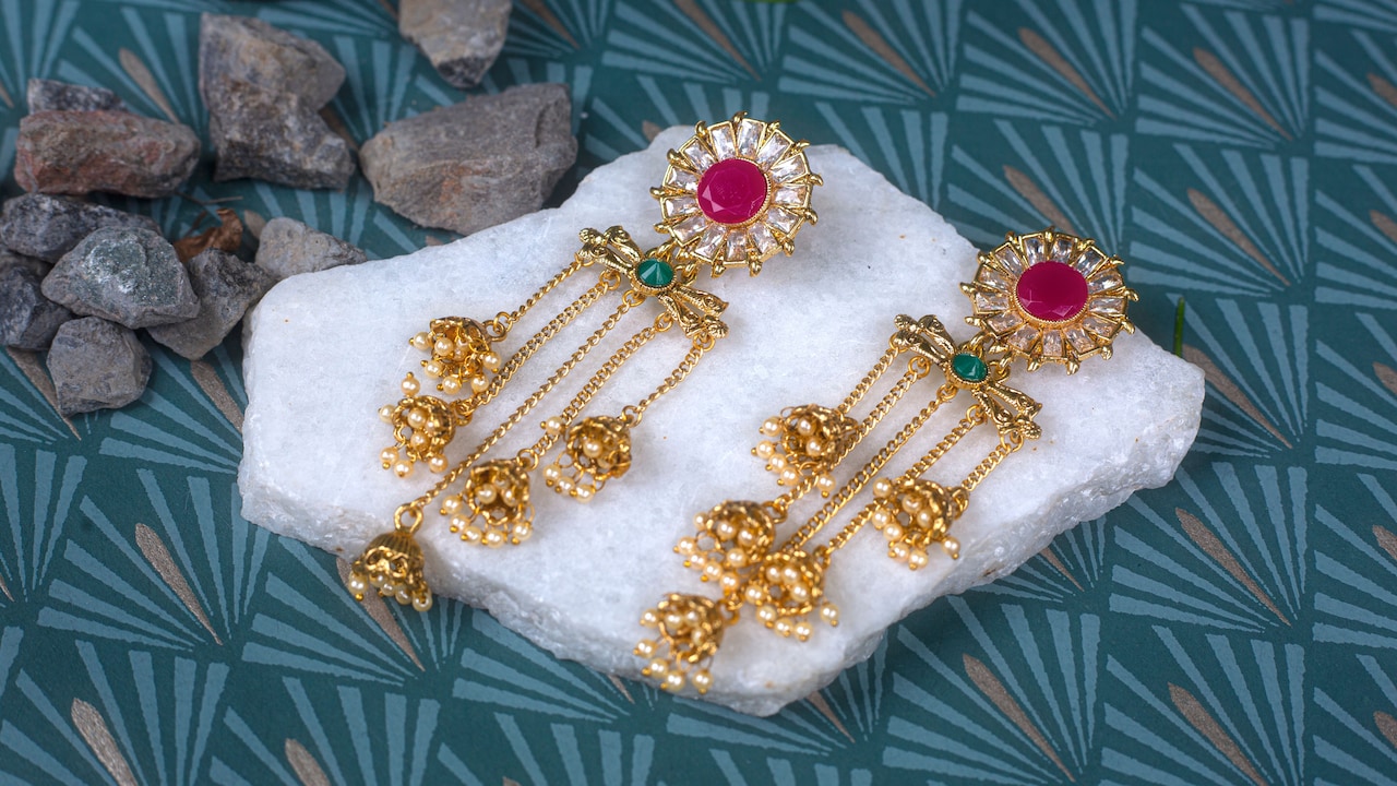 Which ethnic earrings do you want to grab from Amazon Great Freedom Sale? Which ethnic earrings do you want to grab from Amazon Great Freedom Sale?