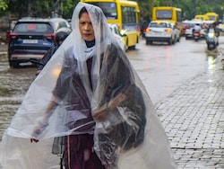 Video: Gurugram Submerged After Rain, Commuters Wade Through Waterlogged Streets