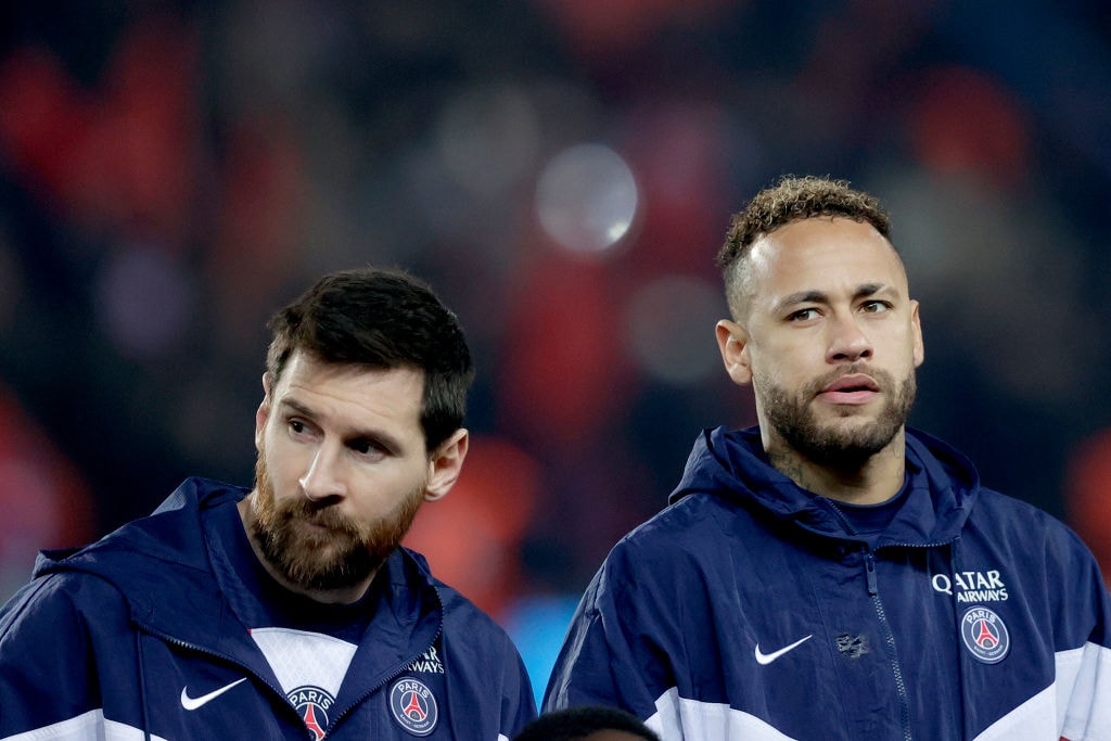 Neymar and other football stars send messages to Messi after his father’s death