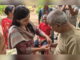रक्षाबंधन पर भावुक पल: निराश्रितों संग कलेक्टर ने मनाया रक्षाबंधन, जरूरतें पूरी करने का किया वादा