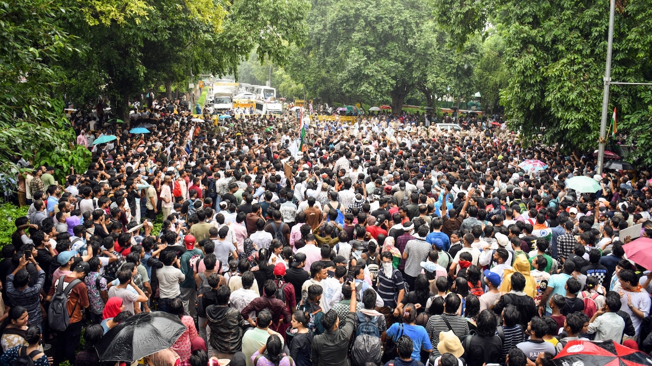 Protesters during the protest by Cockroach Janta Party near Jantar Mantar on July 20