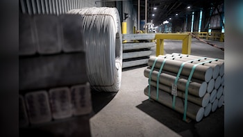 Rio Tinto Australia Aluminum Plant Gets $1.8 Billion Bailout