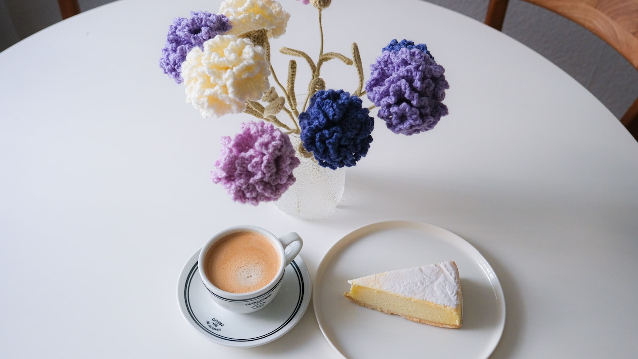 Which crochet flower do you want to gift on Teachers Day? Which crochet flower do you want to gift on Teachers Day?