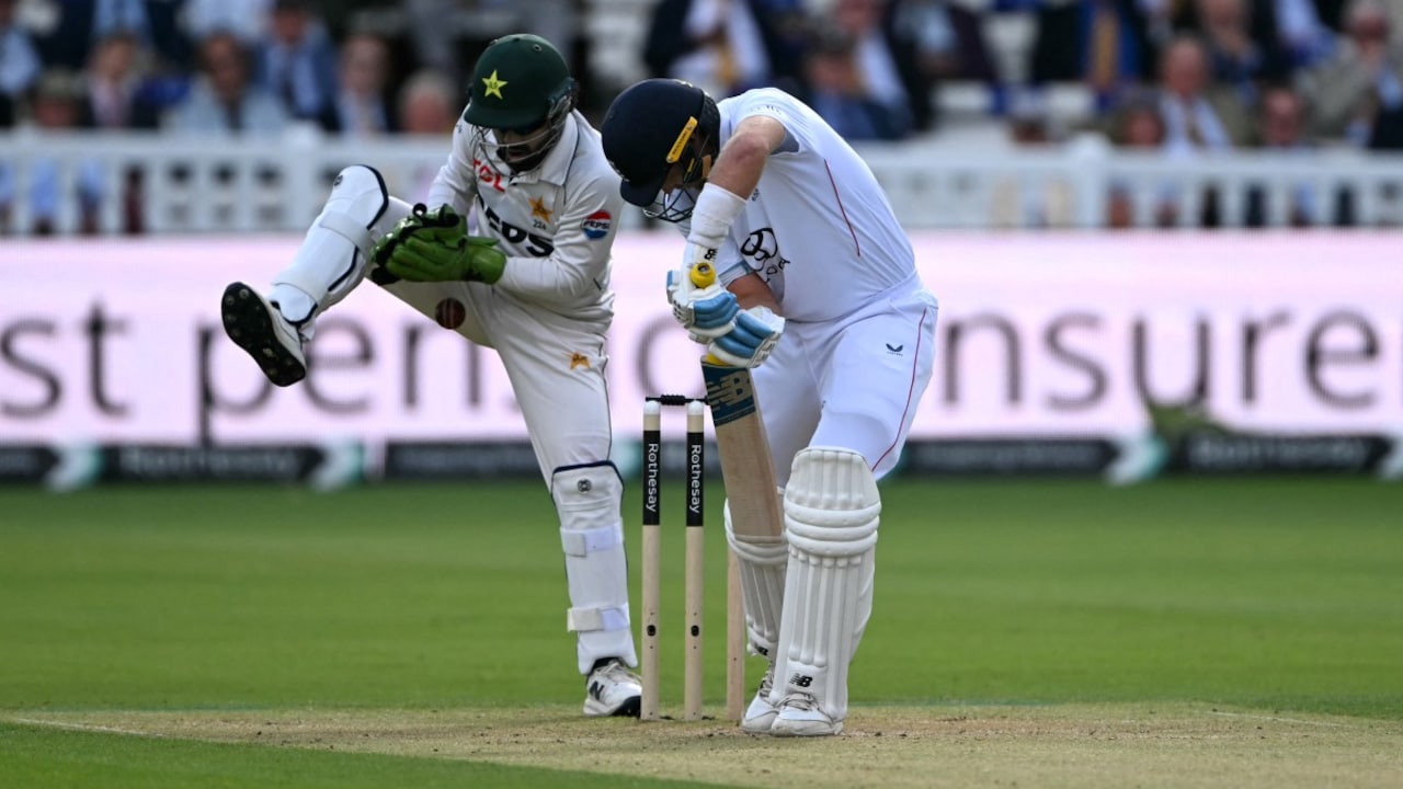 England vs Pakistan Highlights 2nd Test Day 2: England Take Huge 261-run Lead