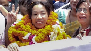 CWG 2026 Weightlifting Medallists, Mirabai Chanu Get Hero's Welcome in Delhi
