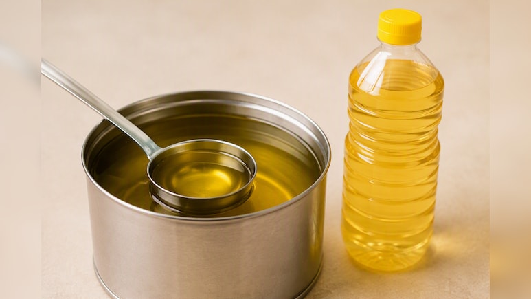 क्या आप भी खरीदते हैं खुला तेल? तुकाराम मुंढे ने Unsealed Oil न खरीदने की दी सलाह