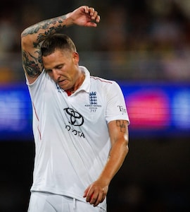England Great Delivers Brutal Verdict On Nightclub Handcuff Row: Have Some Brain Cells