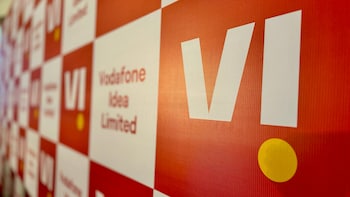 CLSA Retains 'Hold' On Vodafone Idea, Sees Spectrum Debt Repayments Jump From FY29