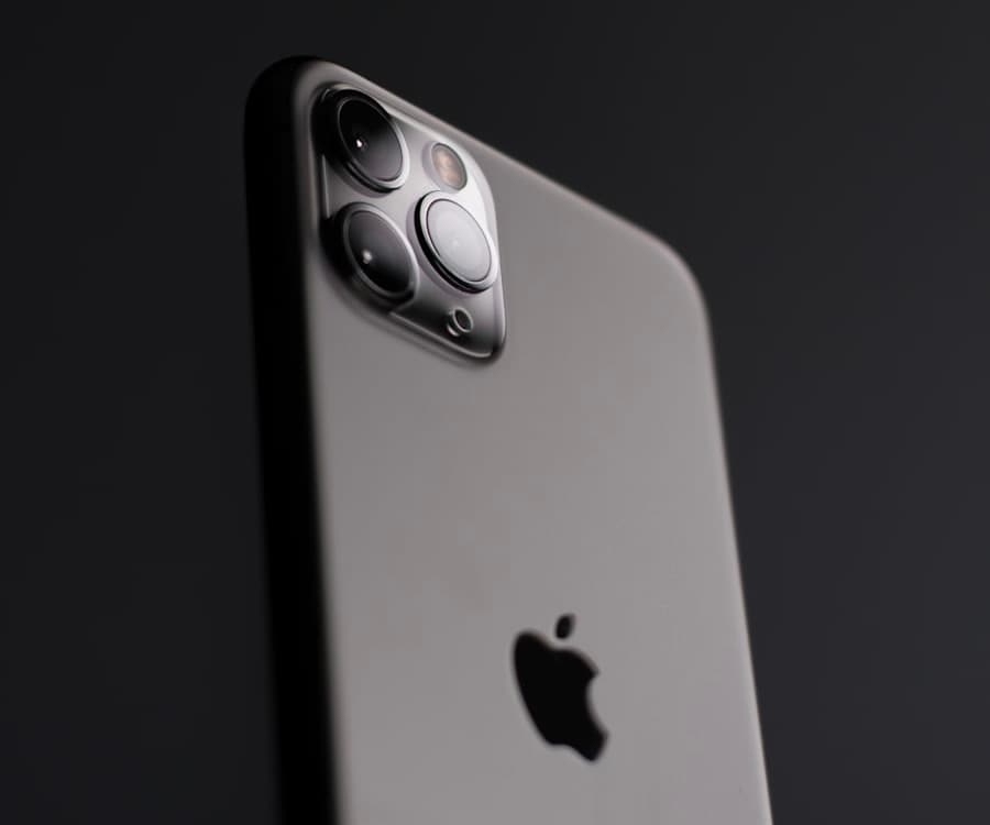 Flipkart Freedom Sale 2026 offers discounts on iPhone 17 and iPhone 15 models