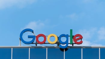 Alphabet Shares Plunge 5% As Google's Chief Scientist, Key AI Leader Departs