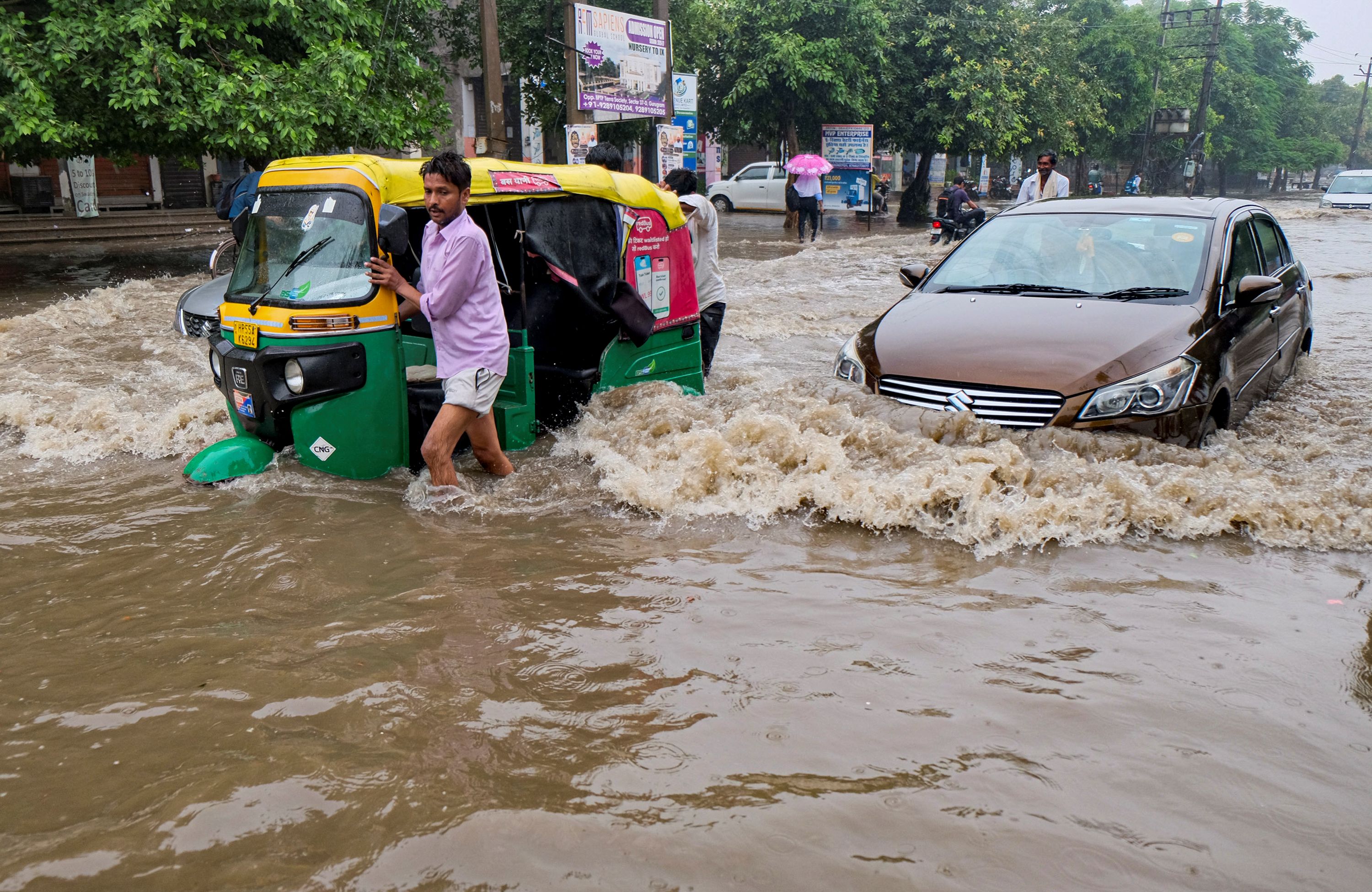 Weather Highlights: Rain Turns Delhi Roads Into Choke Points, 81 Waterlogging Complaints