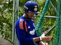 अंगूठे में गेंद लगते ही दर्द से कराह उठे शुभमन गिल, तुरंत मेडिकल स्टाफ ने किया उपचार, फिर क्या हुआ? जानें