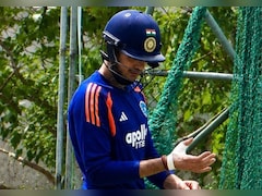 अंगूठे में गेंद लगते ही दर्द से कराह उठे शुभमन गिल, तुरंत मेडिकल स्टाफ ने किया उपचार, फिर क्या हुआ? जानें