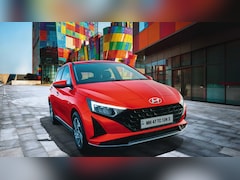 त्योहारों से पहले झटका! महंगी हो जाएंगी Hyundai की कारें, जानें कितने बढ़ेंगे दाम