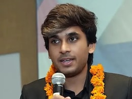 IAS अभिषेक सेहरा ने छोड़ा कर्नाटक कैडर, UP कैडर की अफसर प्र&zwj;िया मीणा से शादी