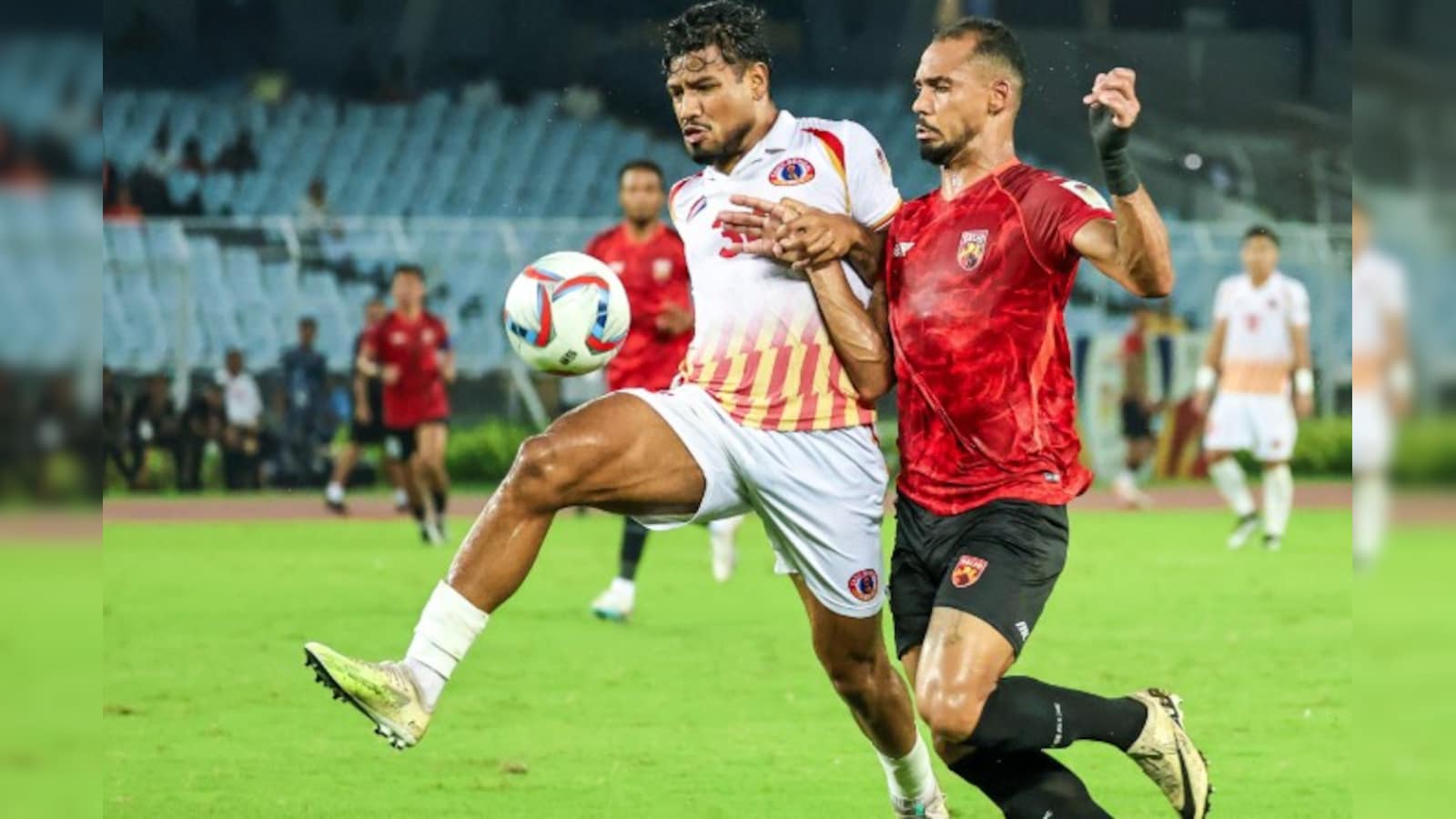 East Bengal vs SC Delhi LIVE Score, Durand Cup 2026 Semi-Final: East Bengal Survive Huge Scare After Heroic Tackle, SC Delhi Miss Penalty | EBFC 0-0 SCD