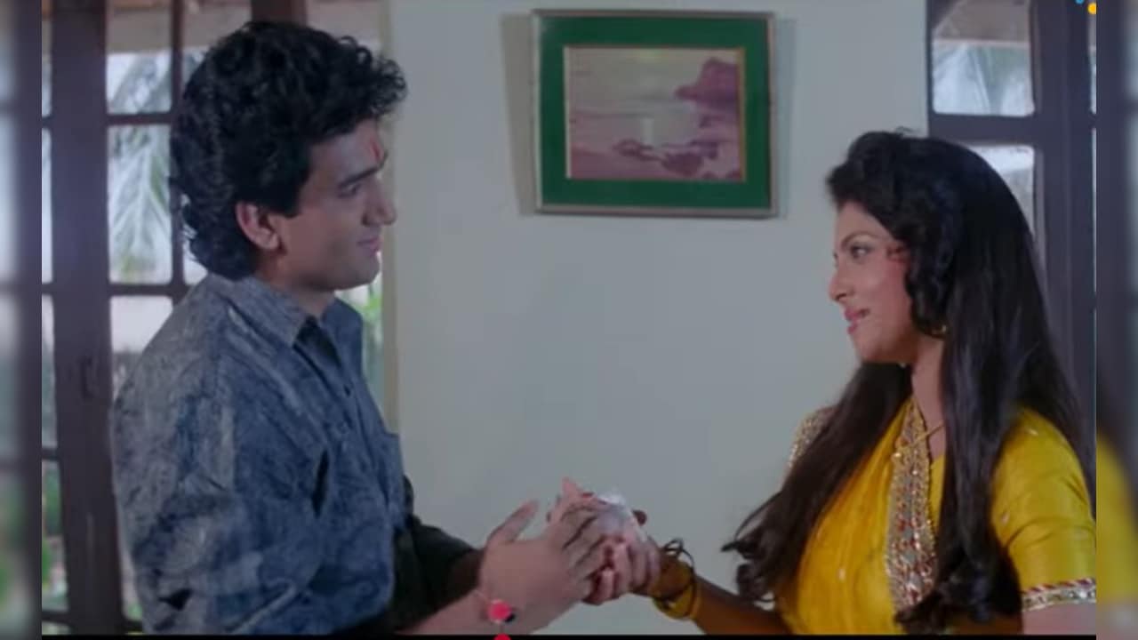 'तिरंगा' में नाना की लेडी लव, 'इसे समझो ना रेशम का तार' गाने से हुई मशहूर, 58 की उम्र में खूबसूरती देख कहेंगे- मलाइका-शिल्पा से नहीं कम