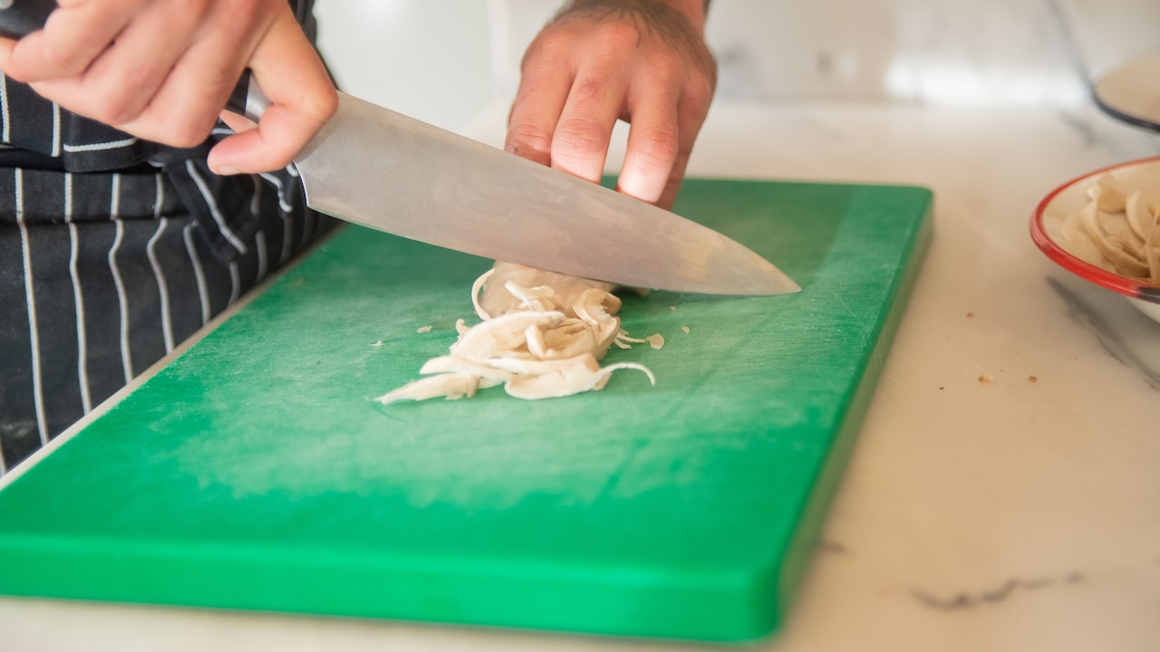Which chopping board do you want to grab under ₹1000?