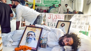 Jharkhand Students' Protest Sparks Political Row; BJP Questions Rahul Gandhi's Silence
