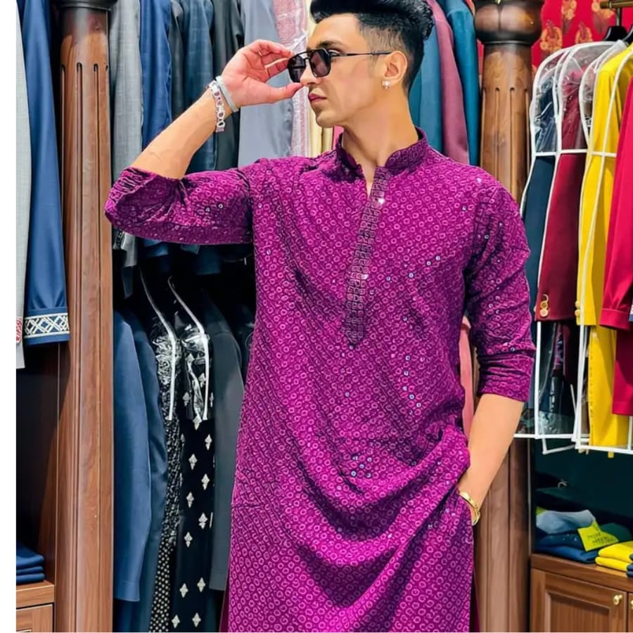 Click here to buy: CHIRASVI Men Embroidered Kurta (Multicolor)