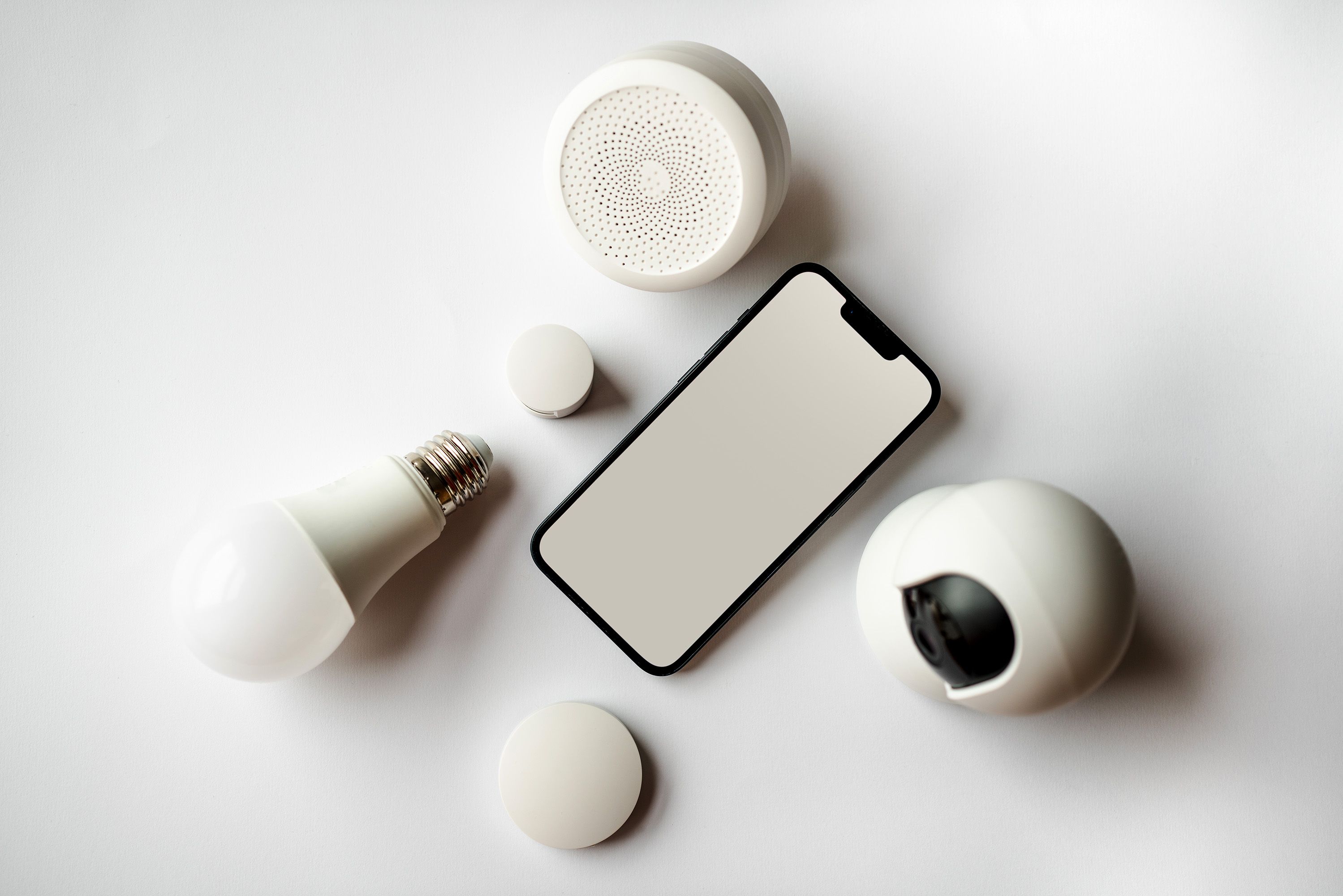 Amazon Great Freedom Sale: Top 5 Gadgets For First-Time Solo Trips