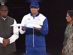 नीरज की आंखें नम, उषा के चेहरे पर गर्व... अहमदाबाद को मिला CWG 2030 का झंडा,ग्लास्गो में ऐसे गूंजा भारत का नाम