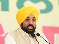 CM भगवंत मान को थप्पड़ मारते VIDEO पर बैकफुट पर आई BJP, AAP के कड़े तेवर के बाद हटाया