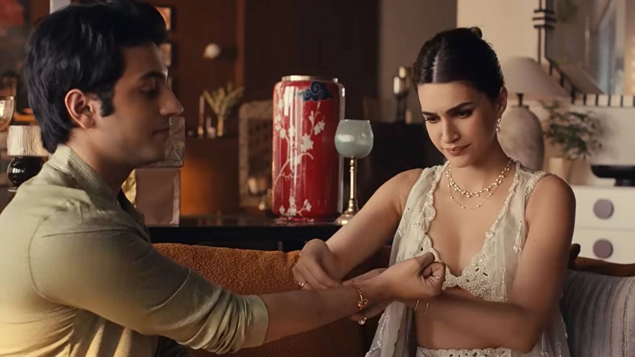 Kriti Sanon's Rakhi Ad Pulled Down Amid Feud With Kangana Ranaut Over 'Bikini' Remark