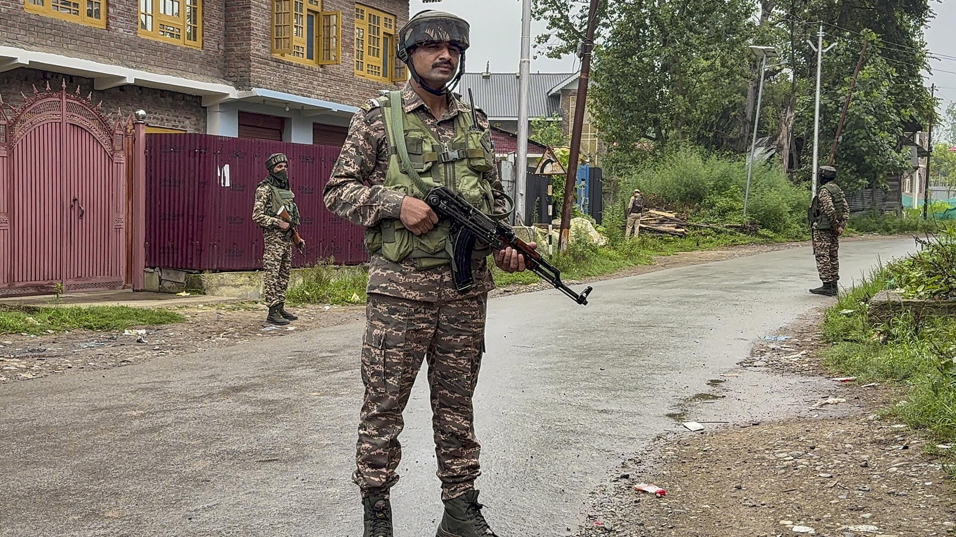 J&K CM Announces ₹10 Lakh Ex-Gratia For Families Of Kulgam Terror Attack Victims