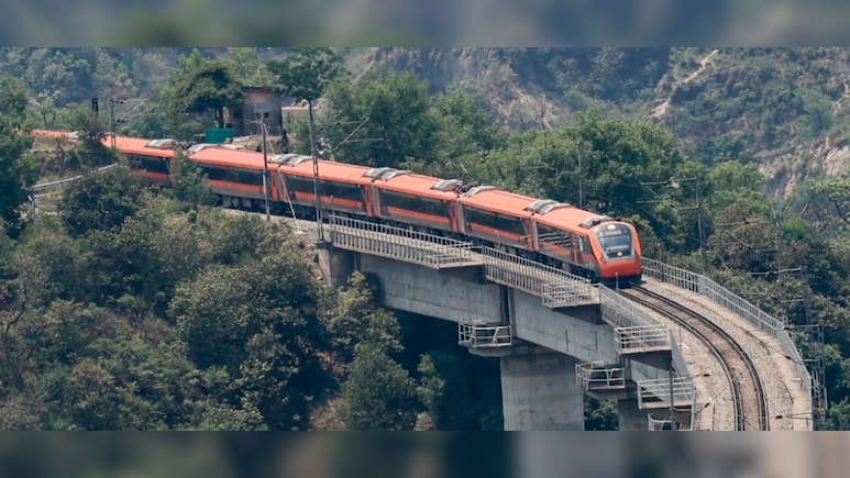 A 24-Hour Train Ride Down To 16? Bengaluru-Mumbai Vande Bharat Sleeper Nears Debut