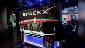 SpaceX's AI Splurge Puts a Damper on Debut Earnings After IPO; Shares Fall 7%