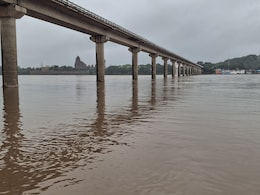 MP में मानसून का सबसे स्ट्रॉन्ग सिस्टम, 5 जिलों में बाढ़ का खतरा, भोपाल-गुना और खंडवा में स्कूल बंद