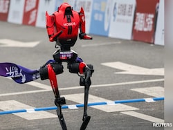 A Chinese Humanoid Robot Just Broke Usain Bolt's Sprinting Record