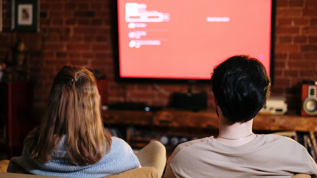 10 Smart TV Settings to Check When Your Remote Stops Working 10 Smart TV Settings to Check When Your Remote Stops Working