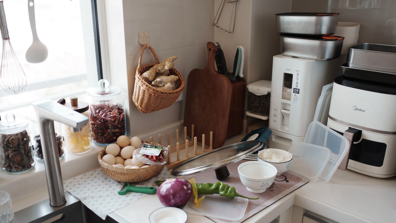 10 Reasons Air Fryer Liners Can Make Food Less Crispy And How To Improve Airflow 10 Reasons Air Fryer Liners Can Make Food Less Crispy And How To Improve Airflow