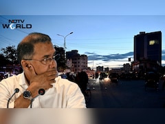 बांग्लादेश में रात के 8 बजते बंद हो जाएंगे शॉपिंग मॉल और दुकान, वजह 3700 किमी दूर है