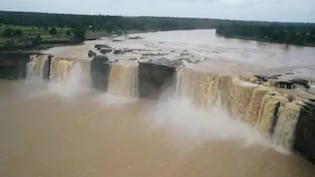 बस्तर में चित्रकोट जलप्रपात के पास बनेगी टेंट सिटी, साय सरकार का बड़ा ऐलान