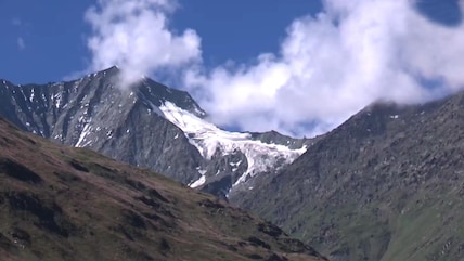 Melting Himalayan Glaciers Raise Alarm Over Future Water Security