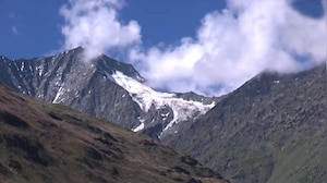 Melting Himalayan Glaciers Raise Alarm Over Future Water Security