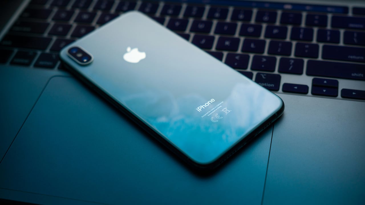 Why Indians Are Buying Refurbished iPhone 16s Over New Handsets