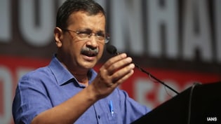 केजरीवाल को SIR की नोटिस,  पत्नी, बेटे और माता-पिता समेत परिवार के 5 सदस्य भी Unmapped कैटगरी में