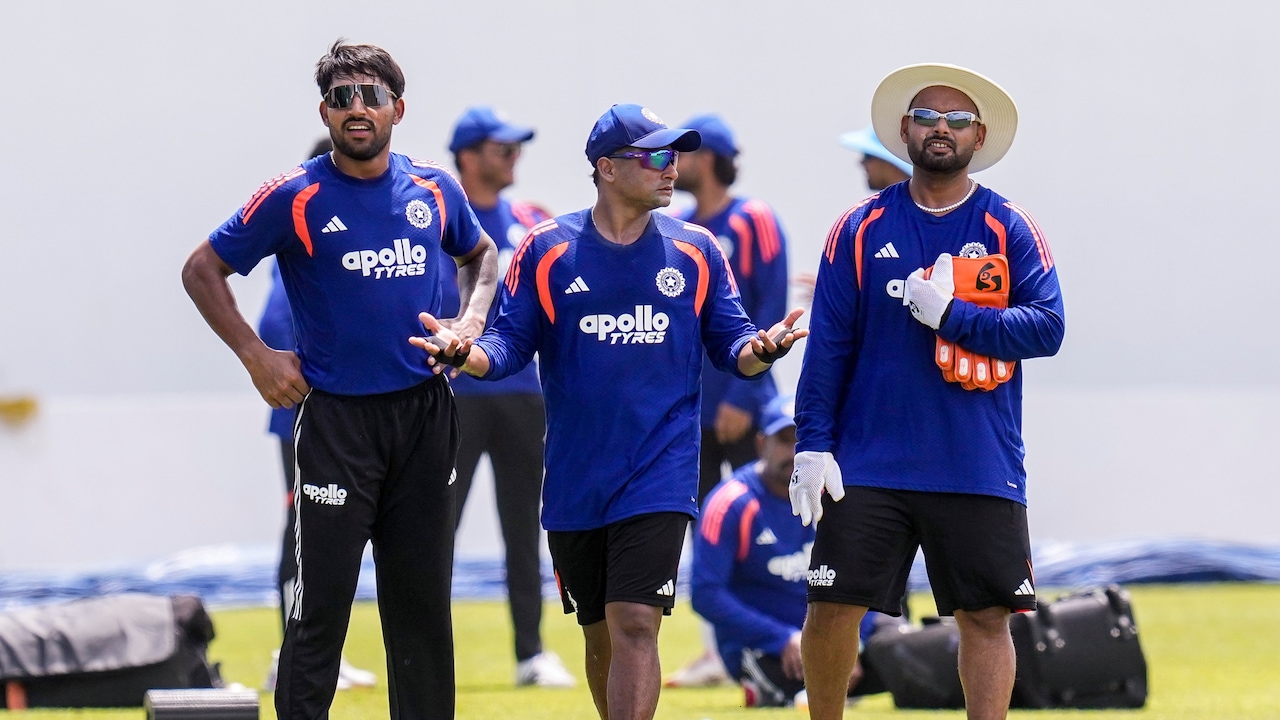 R Ashwin Tells Gautam Gambhir, Ajit Agarkar To "Be Clear" With Sarfaraz Khan As 1st Test Snub Looms