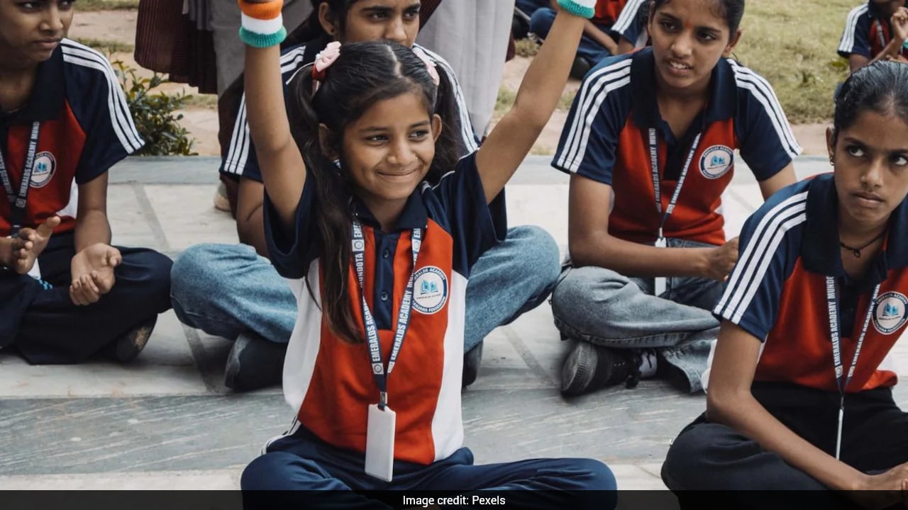School Assembly News Headlines (August 24): Top National, International, Sports News