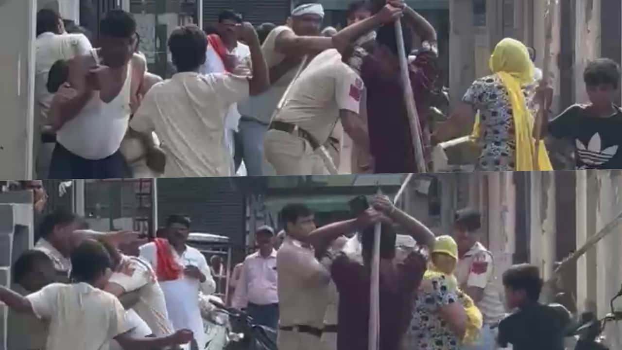 आंखों में मिर्च पाउडर डाला, लाठी-डंडों से पीटा... दिल्‍ली में पुलिसवालों पर हमले का वीडियो वायरल