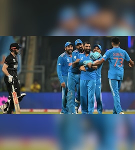 Mohammed Shami, Yashasvi Jaiswal, Bhuvneshwar Kumar Included In Indias World Cup Squad By Ravi Shastri. Gets Rated 8/10