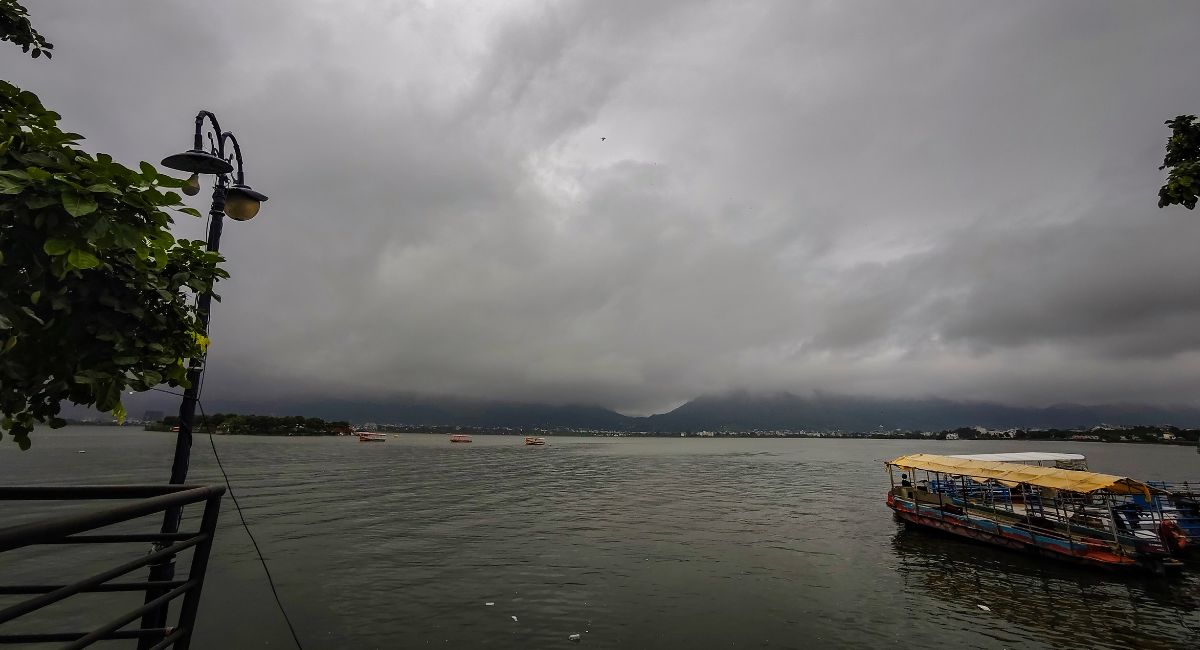 राजस्‍थान में मूसलाधार बारिश, डीग में गिरा दो मंज‍िला घर; मौसम व‍िभाग का नया अलर्ट