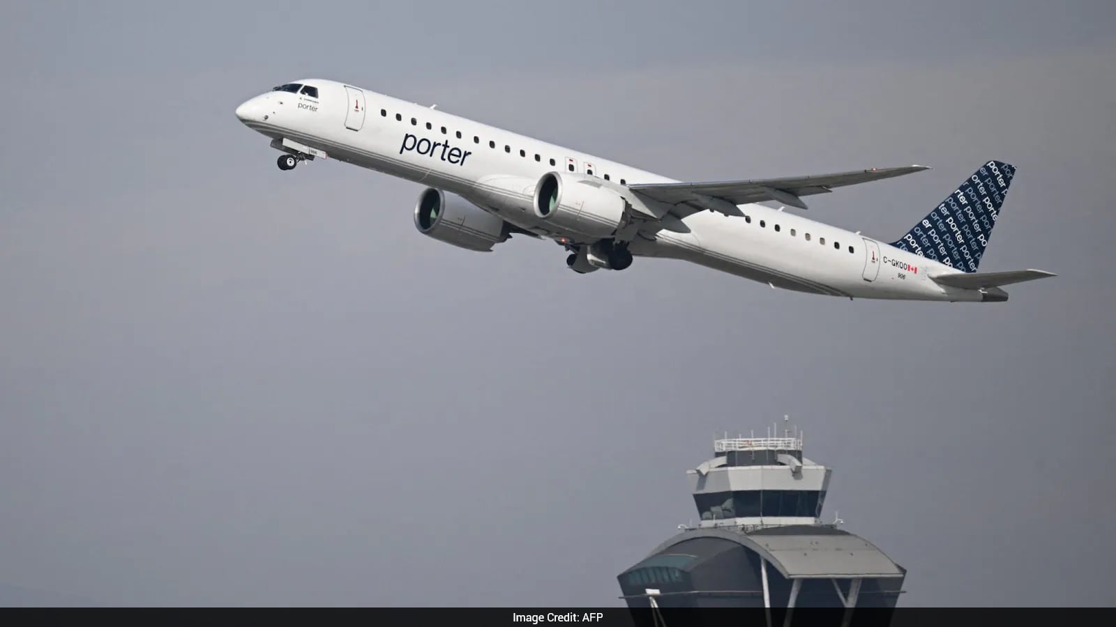 Canadian Flight Cancelled After Child Stands On Seat, Refuses Seatbelt - NDTV