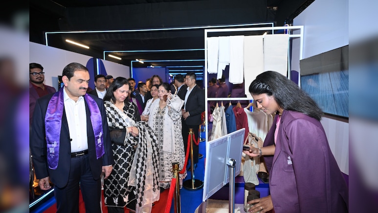 Top 10 Innovators Honoured At Vande Bharatam Grand Finale